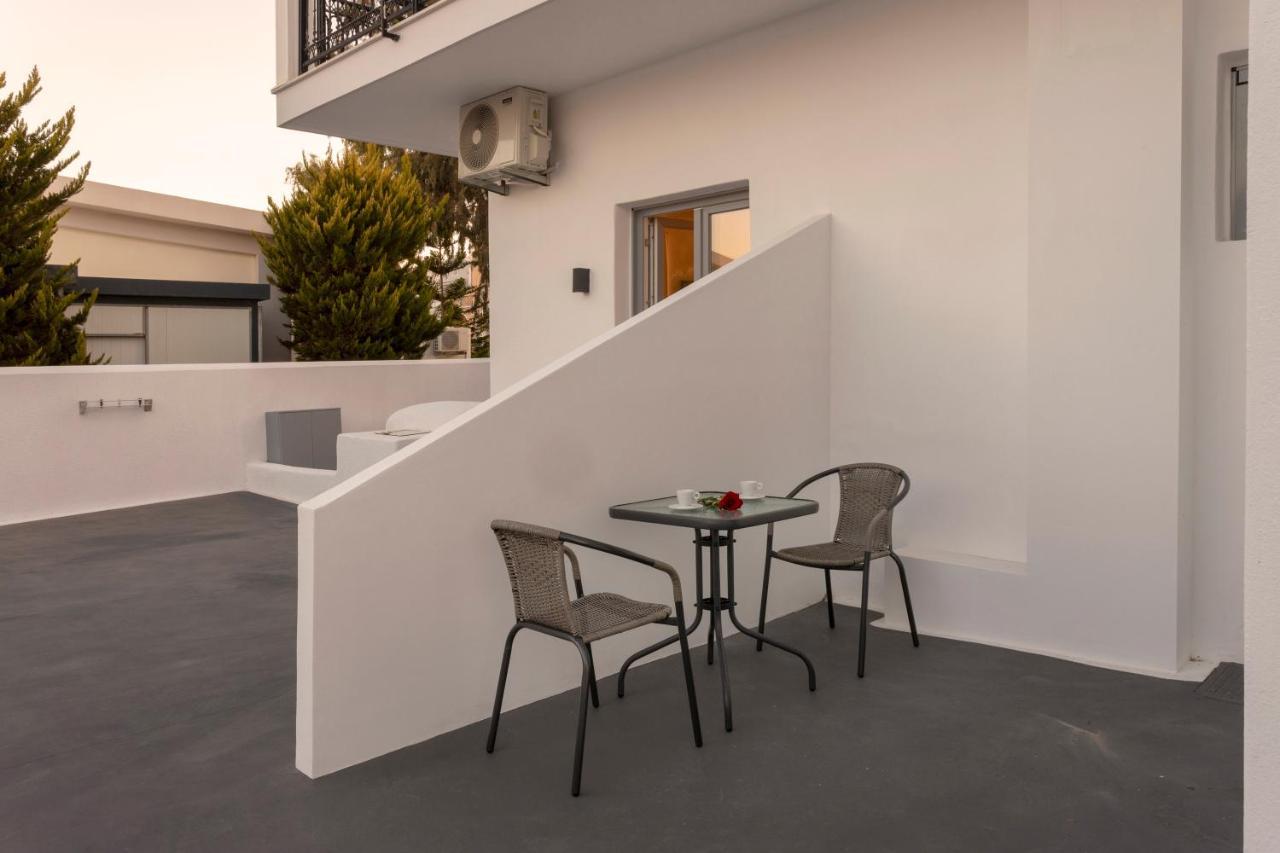 Linea Luxury Suites Fira  Exteriör bild