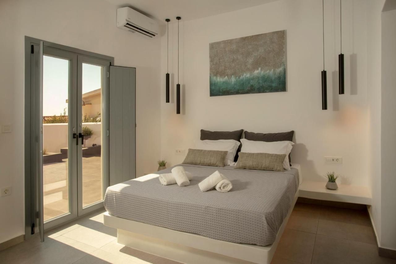 Linea Luxury Suites Fira  Exteriör bild
