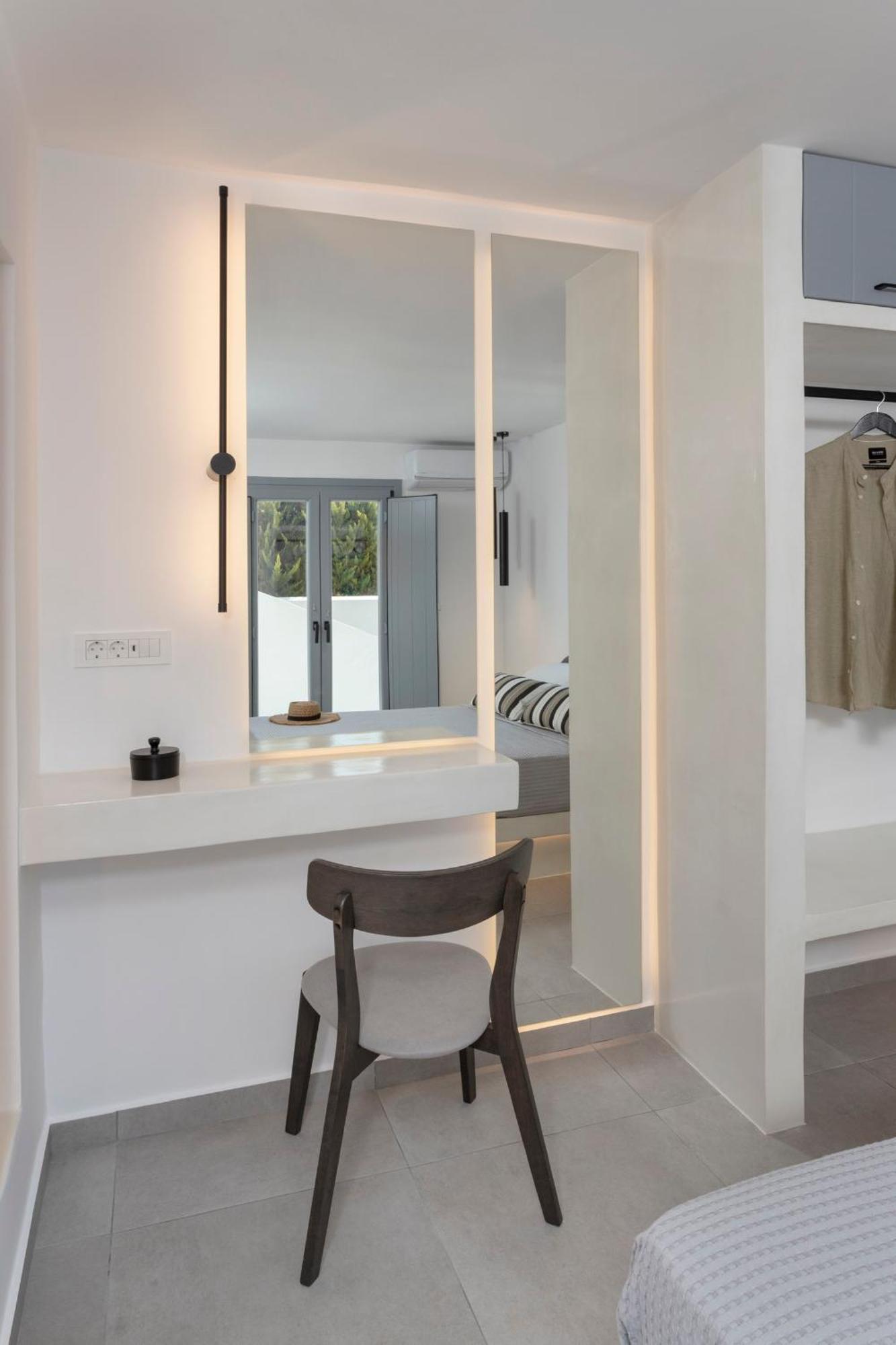 Linea Luxury Suites Fira  Exteriör bild
