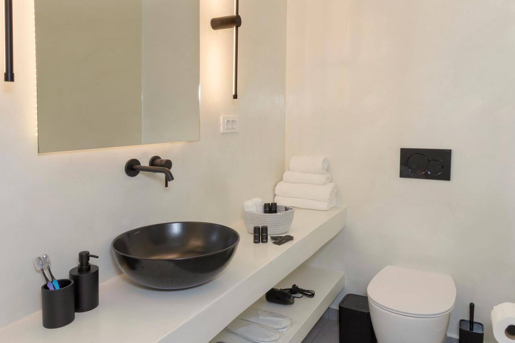 Linea Luxury Suites Fira  Exteriör bild