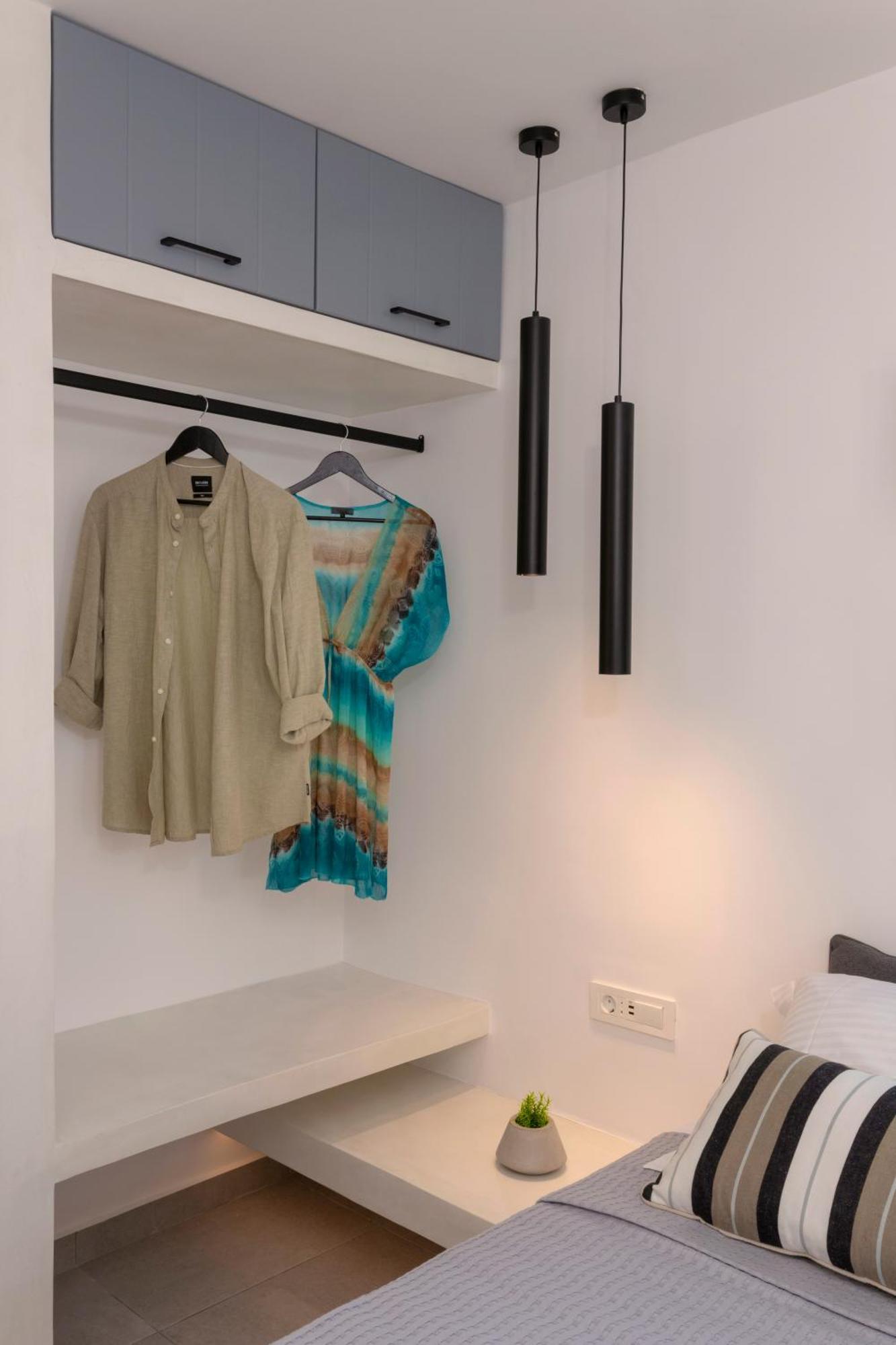 Linea Luxury Suites Fira  Exteriör bild