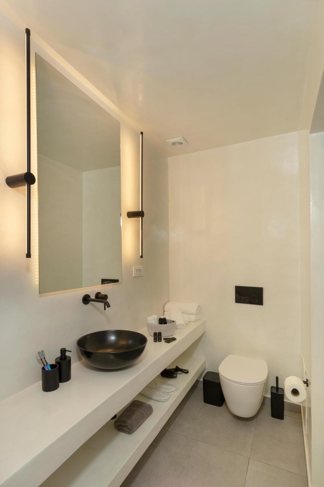 Linea Luxury Suites Fira  Exteriör bild